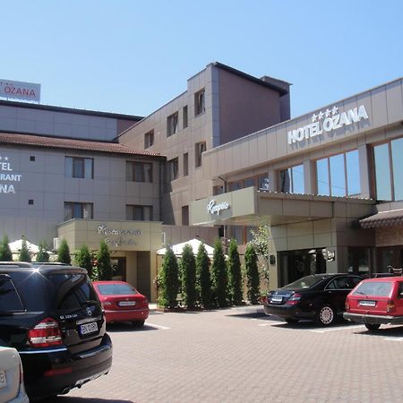 Hotel Ozana Bistrita  Ngoại thất bức ảnh